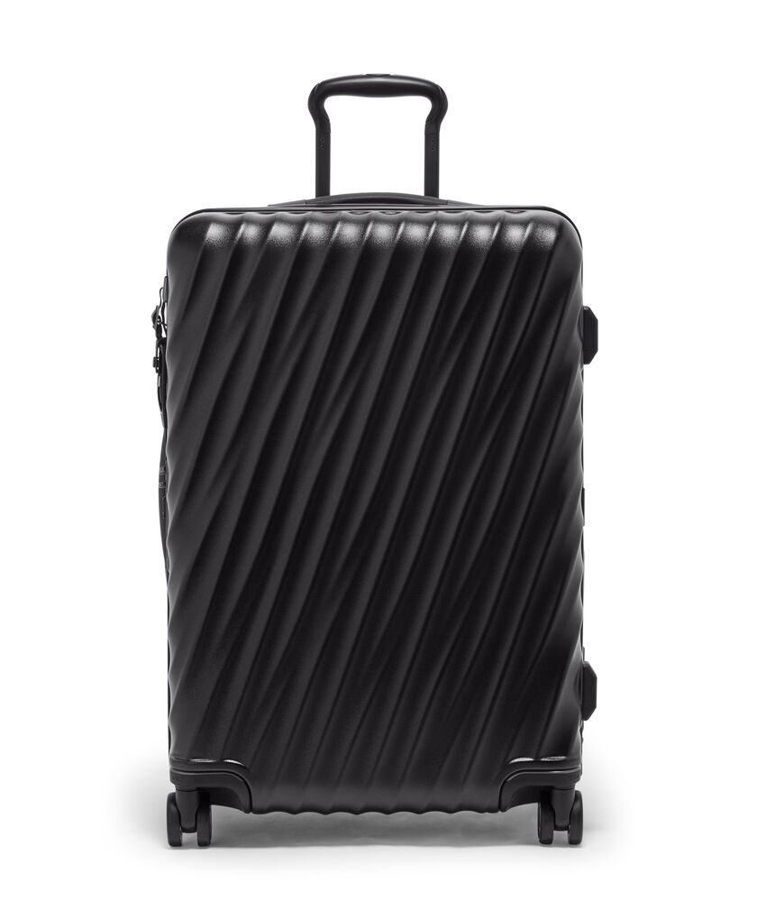 19 DEGREE กระเป๋าเดินทางล้อลากขยายได้ Short Trip Expandable 4 Wheel Packing Case  hi-res | TUMI