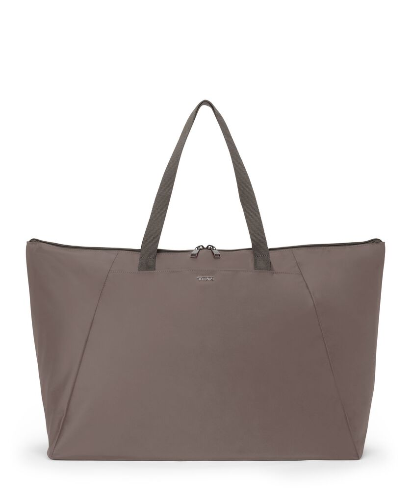 VOYAGEUR กระเป๋าโท้ท Just In Case Tote  hi-res | TUMI