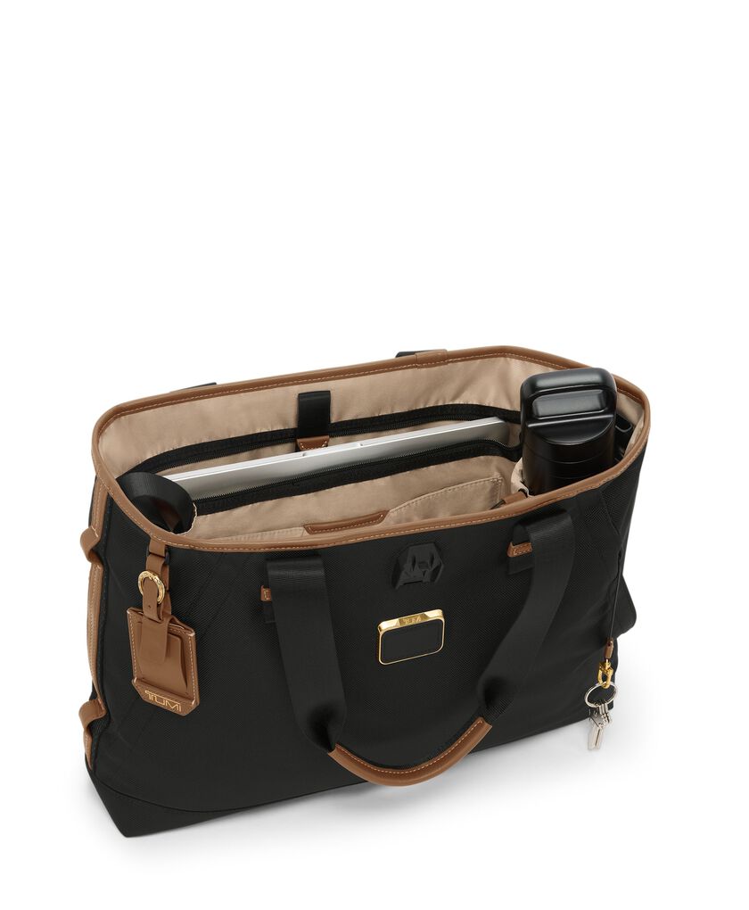 ALPHA BRAVO กระเป๋าโท้ท Retreat Tote  hi-res | TUMI