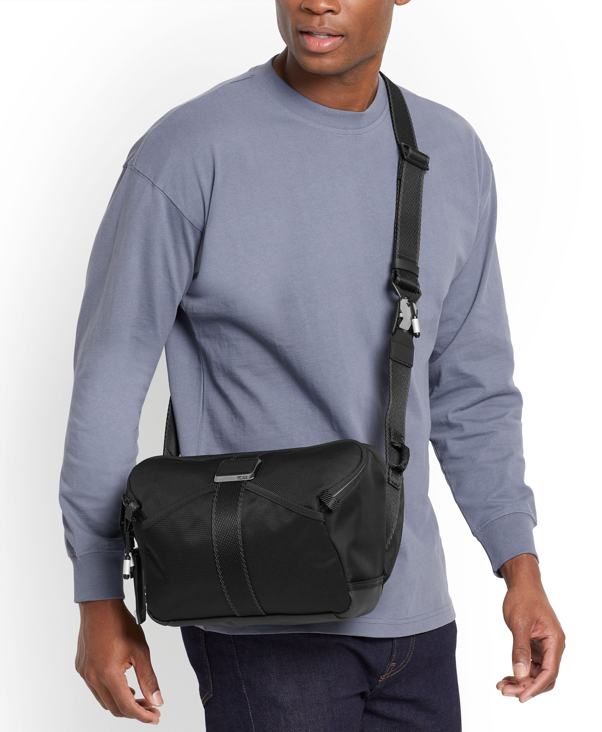 Tumi ALPHA BRAVO ESPORTS PRO CROSSBODY | TUMI Thailand