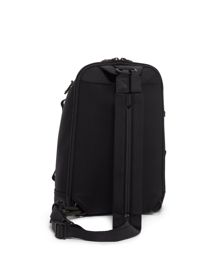 ALPHA BRAVO กระเป๋าคาดอก Knight Sling  hi-res | TUMI