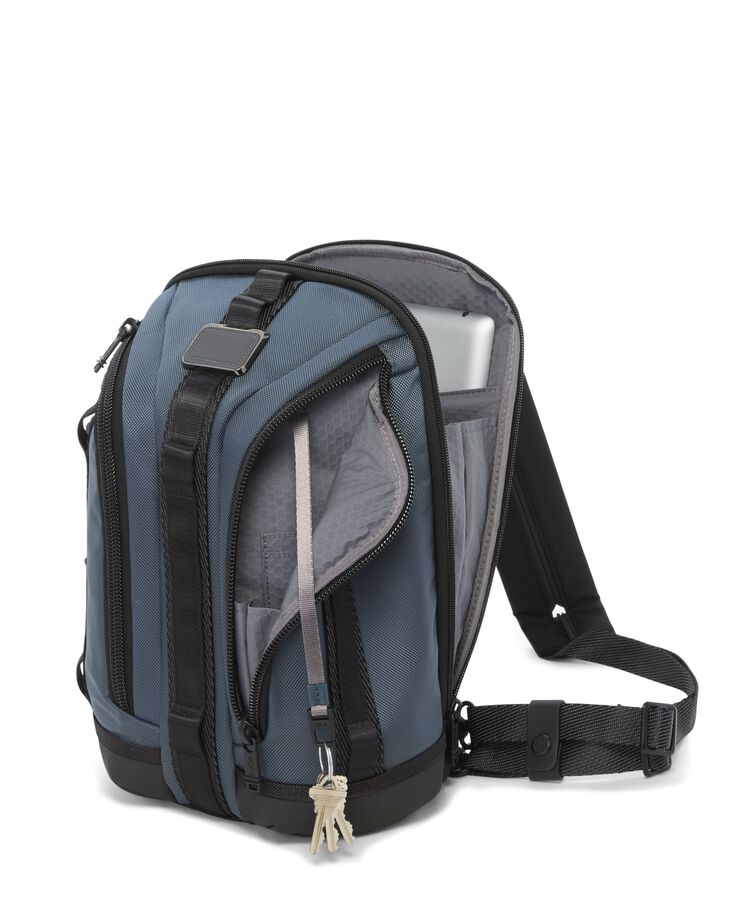 กระเป๋าคาดอก Knight Sling  hi-res | TUMI