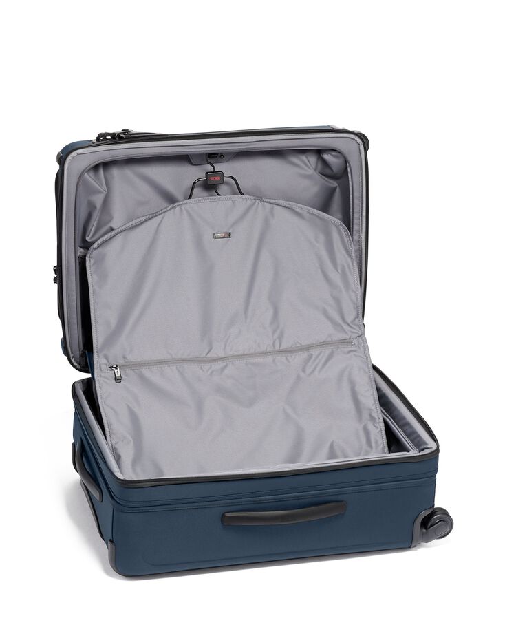 กระเป๋าเดินทางขยายได้ Short Trip Expandable 4 Wheeled Packing Case  hi-res | TUMI