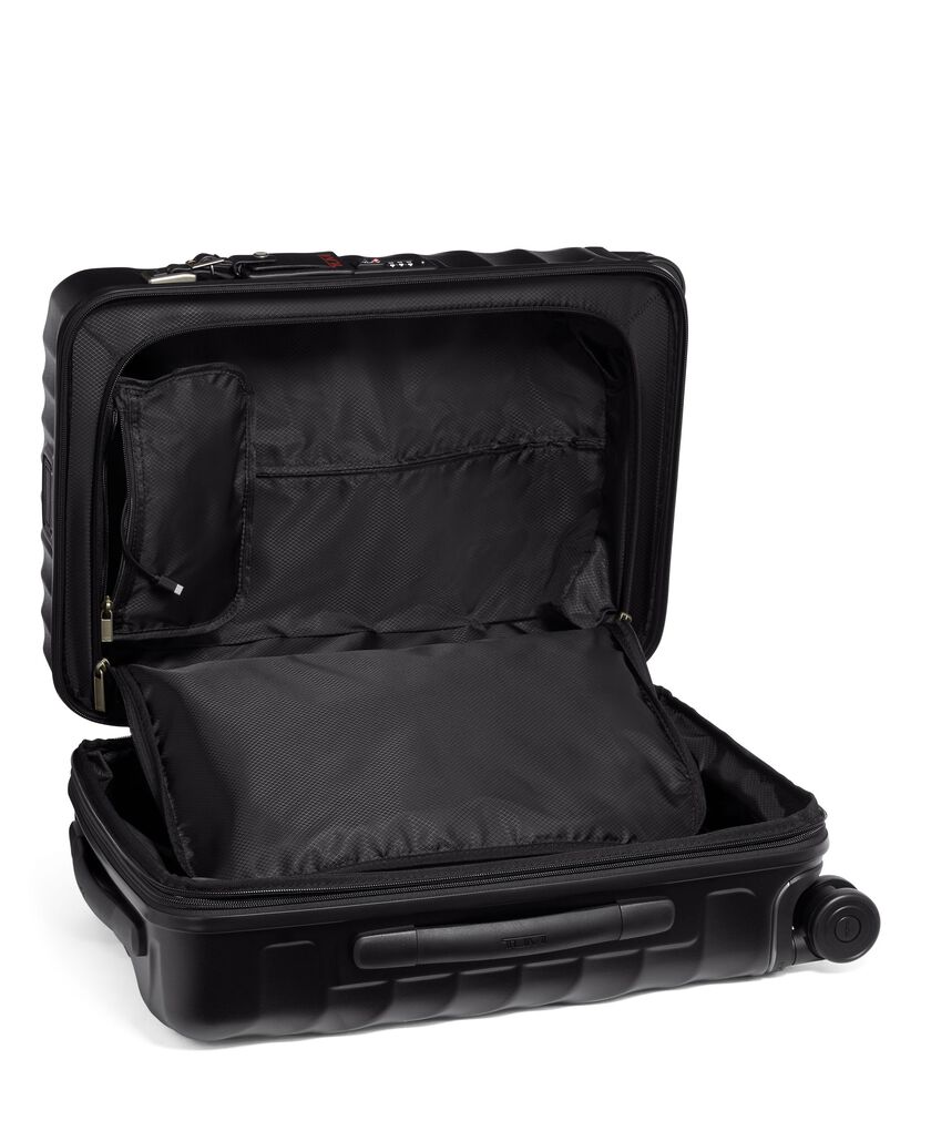 19 DEGREE กระเป๋าเดินทางขยายได้ International Expandable 4 Wheel Carry On  hi-res | TUMI