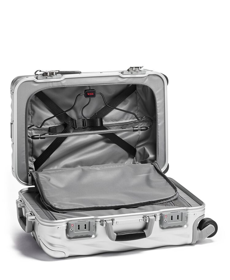 19 DEGREE ALUMINUM กระเป๋าเดินทางขึ้นเครื่อง International Carry-On  hi-res | TUMI