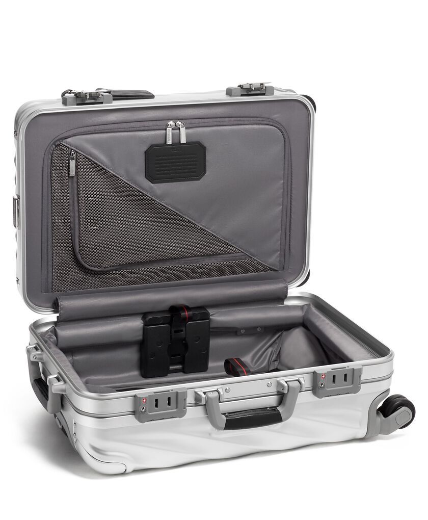 19 DEGREE ALUMINUM กระเป๋าเดินทางขึ้นเครื่อง International Expandable Carry-On  hi-res | TUMI