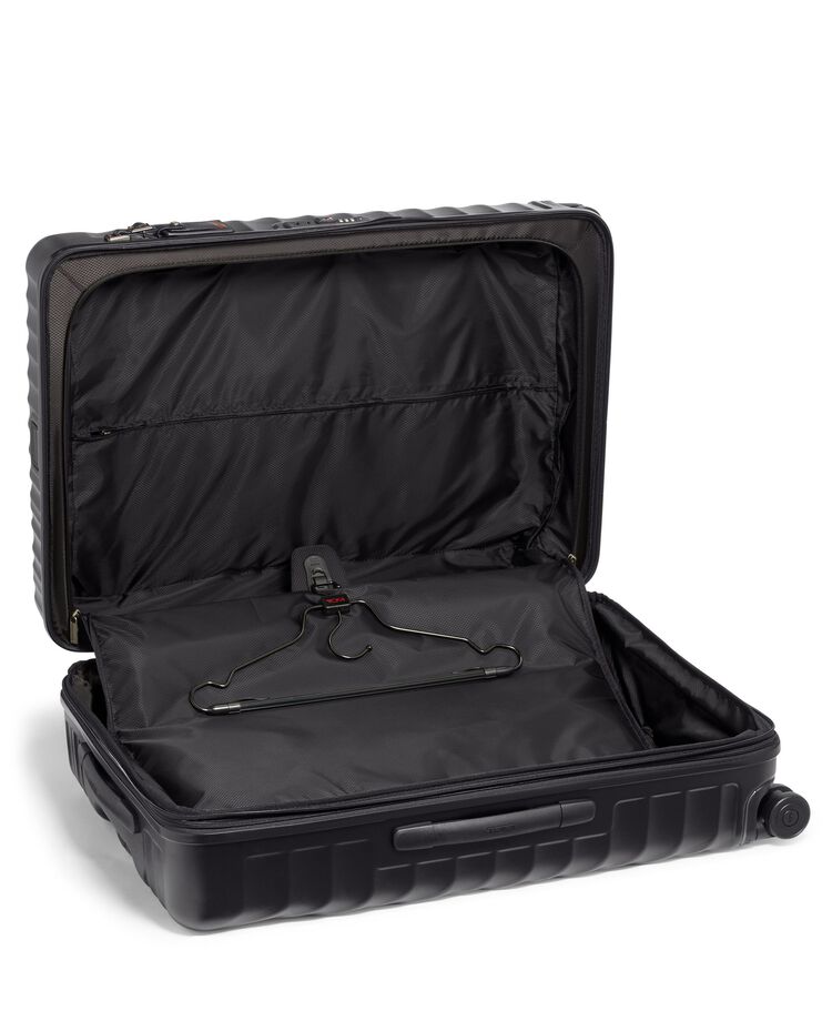 19 DEGREE กระเป๋าเดินทางขยายได้ Extended Trip Expandable 4 Wheel Packing Case  hi-res | TUMI