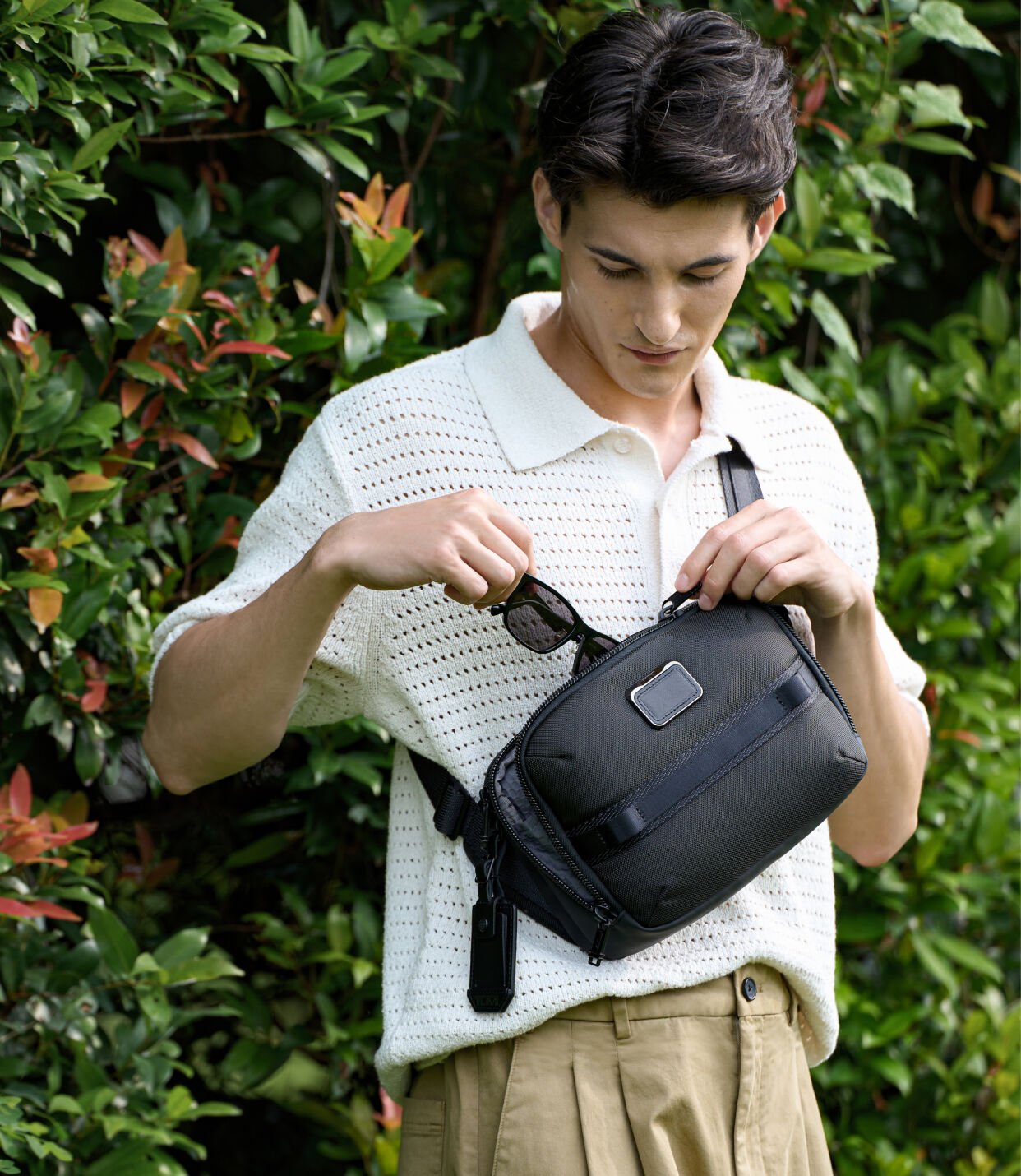 Tumi ALPHA BRAVO RANGER CROSSBODY | TUMI Thailand