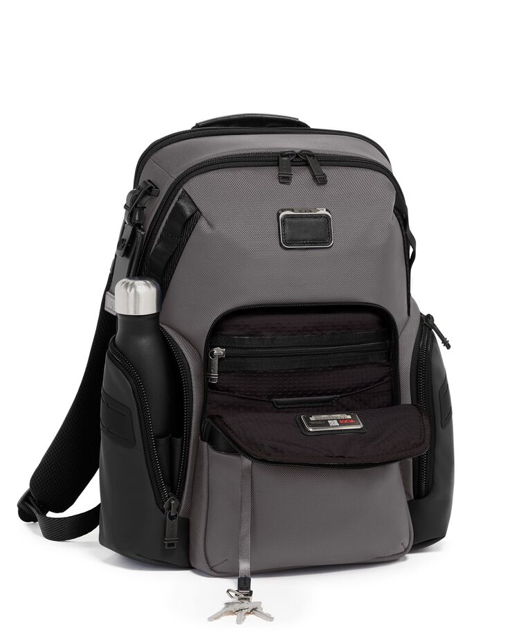 ALPHA BRAVO กระเป๋าเป้สะพายหลัง Navigation Backpack  hi-res | TUMI