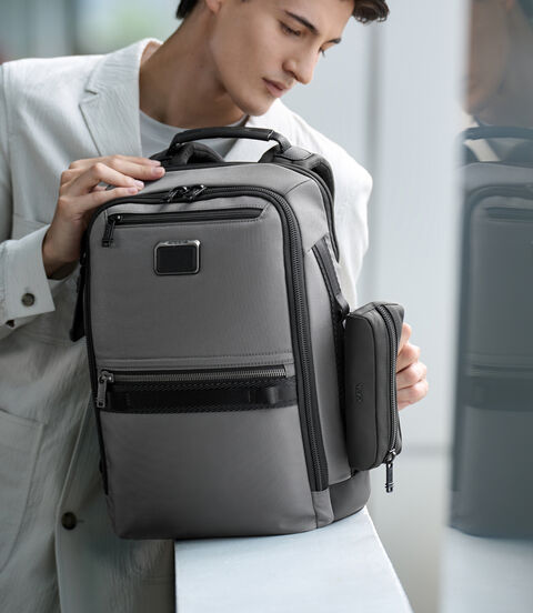 ALPHA BRAVO กระเป๋าเป๋สะพายหลัง Dynamic Backpack  lifestyle | TUMI