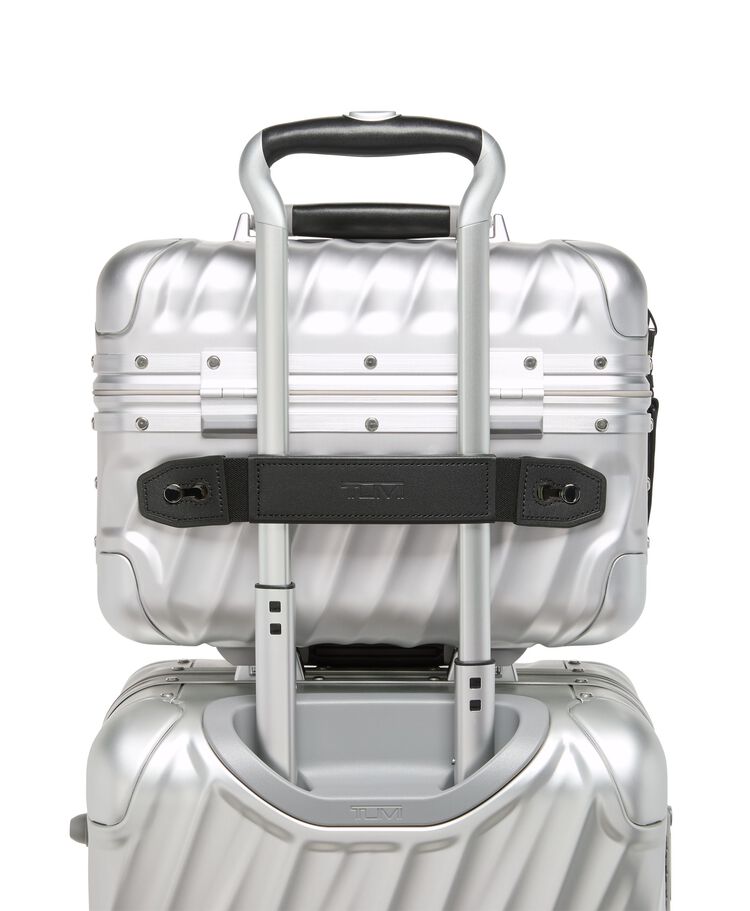 19 DEGREE ALUMINUM กระเป๋าเดินทาง Train Case  hi-res | TUMI