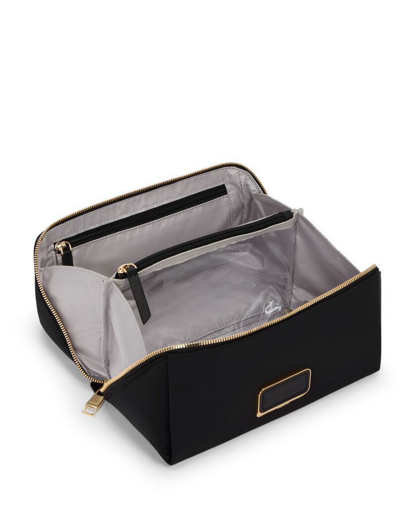 VOYAGEUR กระเป๋าเครื่องสำอาง Dallas Cosmetic  hi-res | TUMI