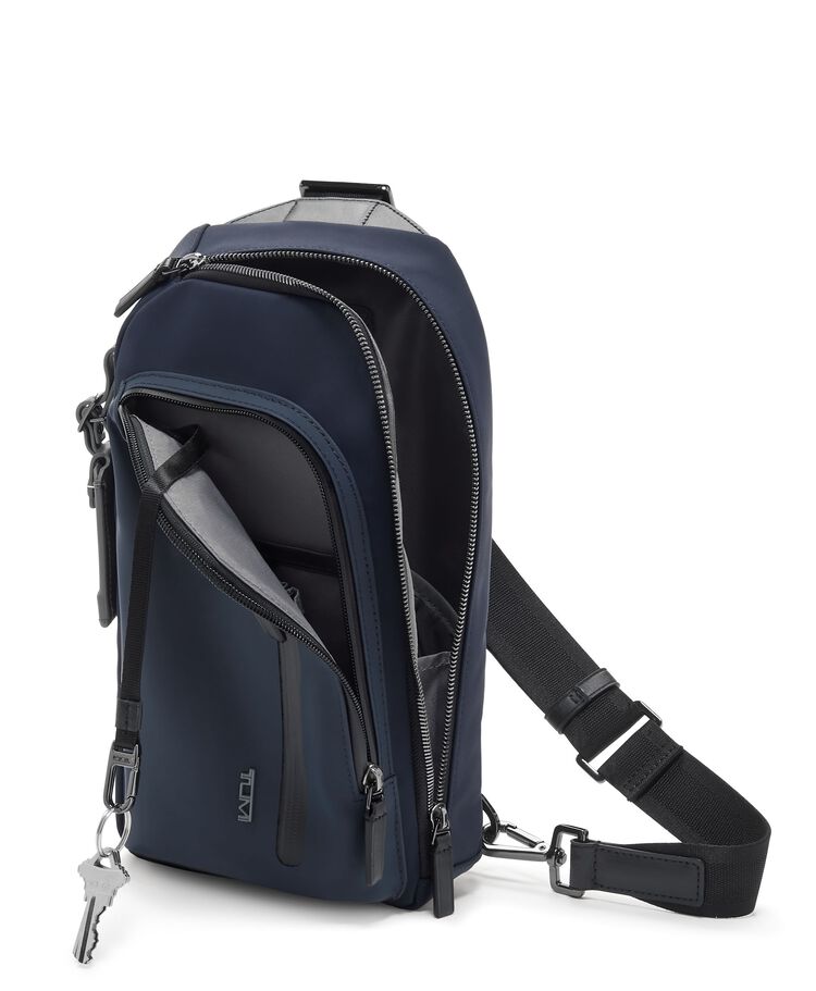 TUMI HARRISON กระเป๋าสลิง Gregory Sling  hi-res | TUMI