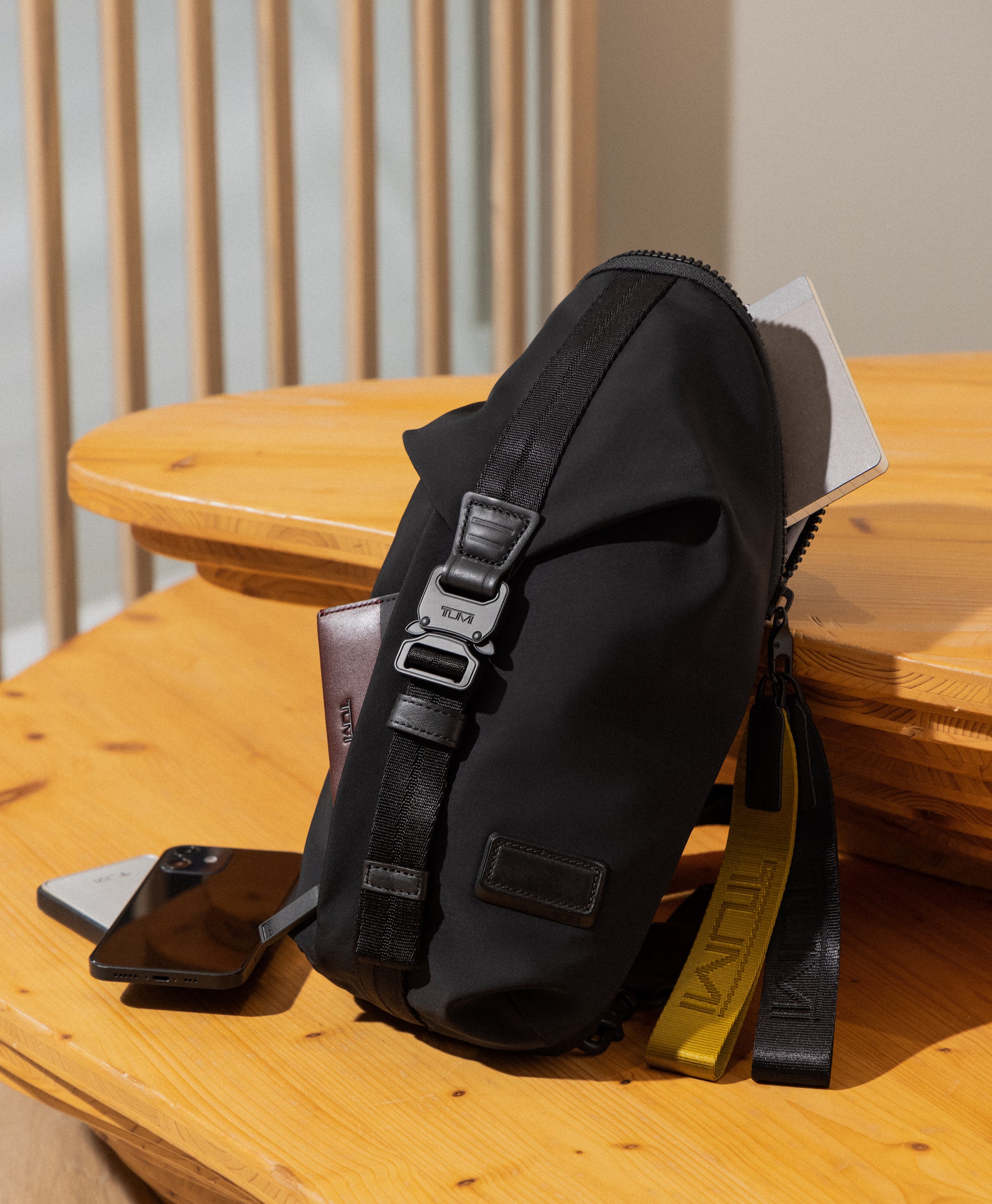 Tumi Razer Bozeman Sling Bag TUMI ボーズマン ボディバッグ ブラック