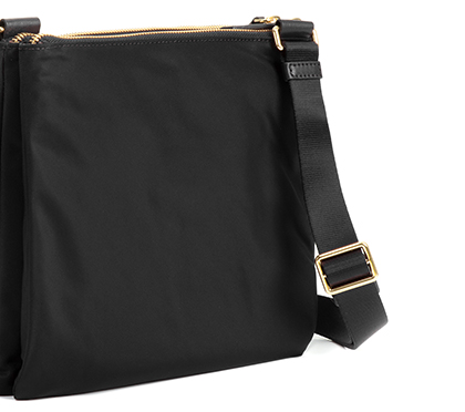 TULA CROSSBODY BLACK - USP2 | Tumi Thailand