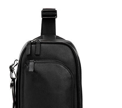 GREGORY SLING Black - USP1 | Tumi Thailand