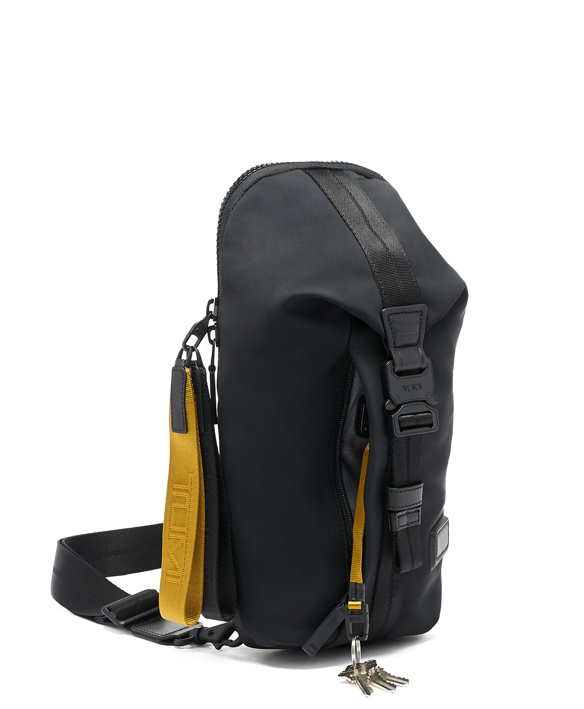 tumi tahoe bozeman sling