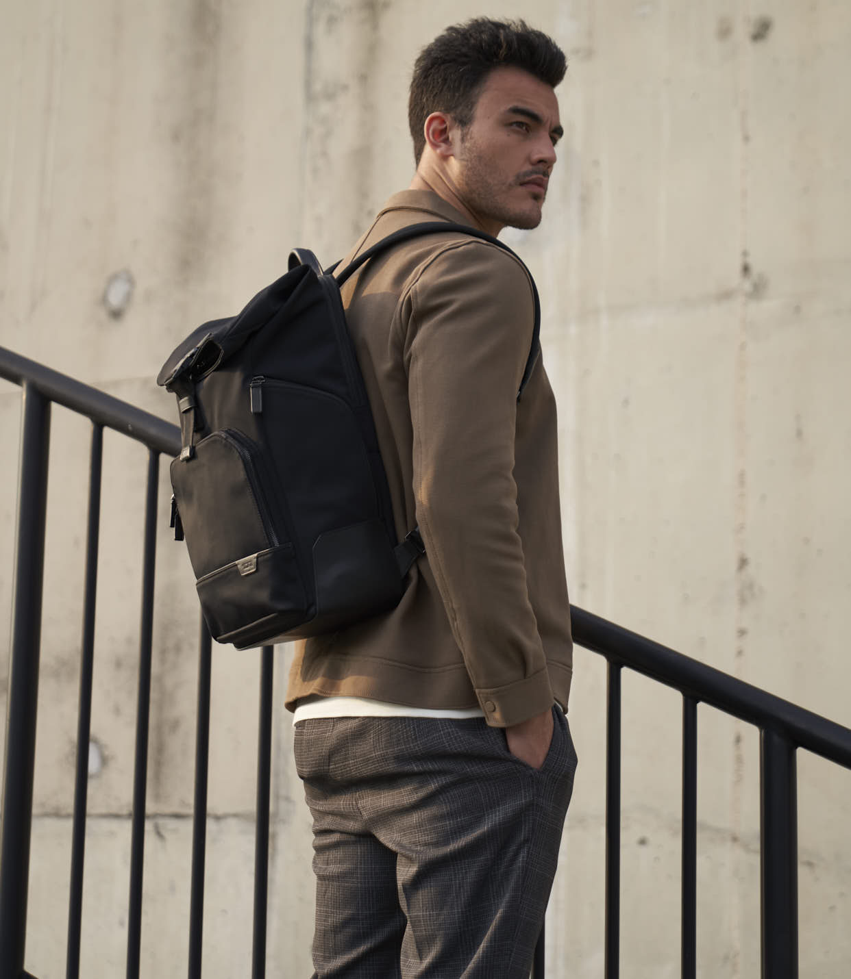 OSBORN ROLL TOP BACKPACK Black - lifestyle | Tumi Thailand