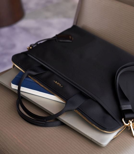 joanne laptop carrier tumi