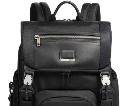 LARK BACKPACK BLACK - USP3 | Tumi Thailand