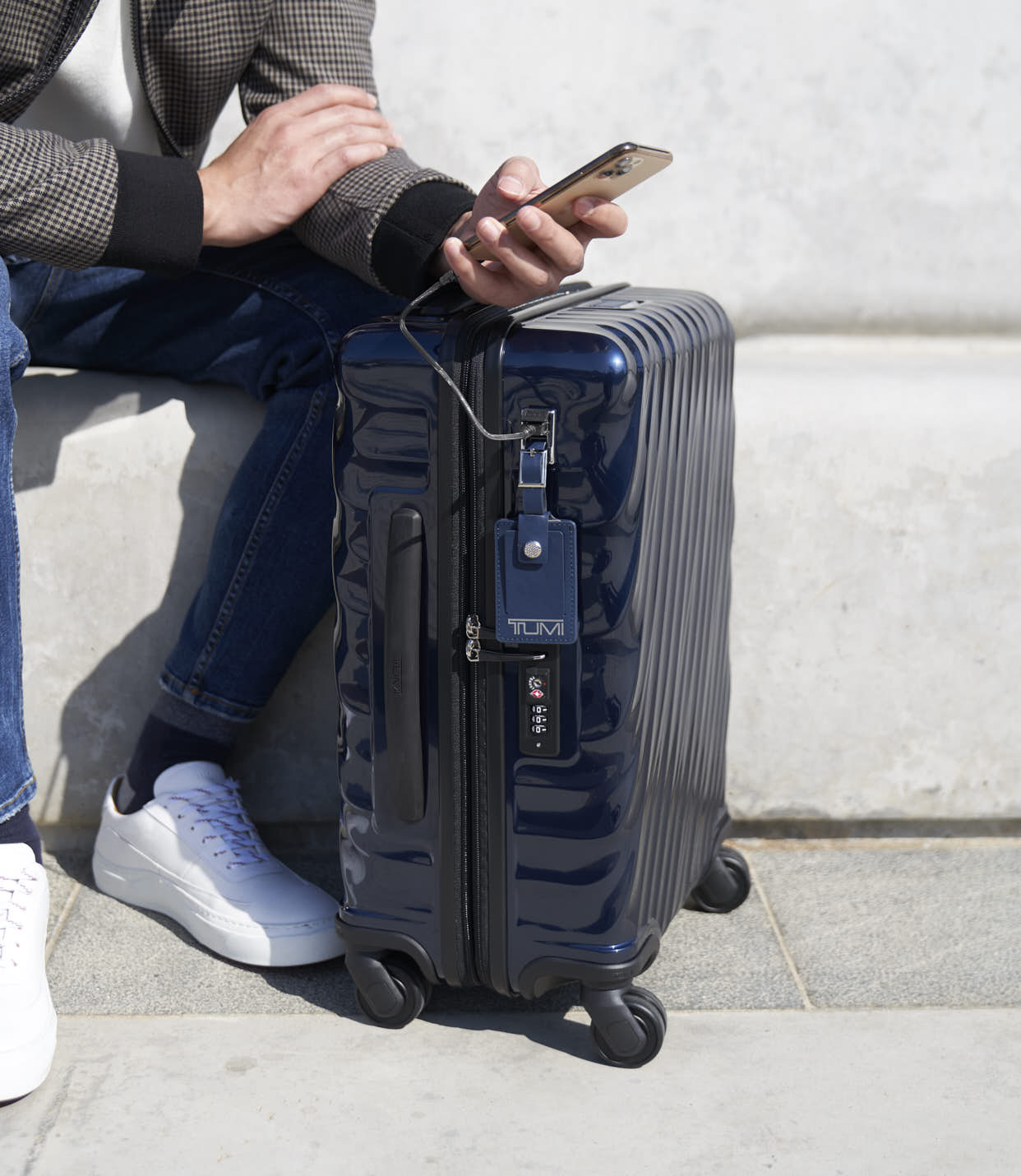 INTL EXP CARRY-ON NAVY - lifestyle | Tumi Thailand