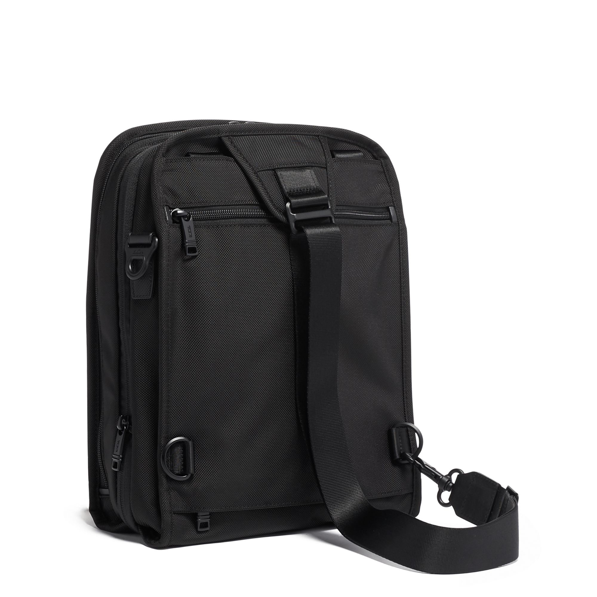 tumi medium tote