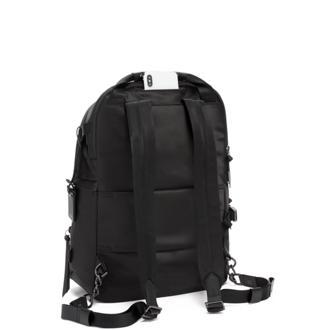 กระเป๋าเป๋สะพายหลัง Meadow Backpack BLACK - medium | Tumi Thailand