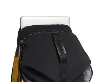 FINCH BACKPACK BLACK - USP1 | Tumi Thailand